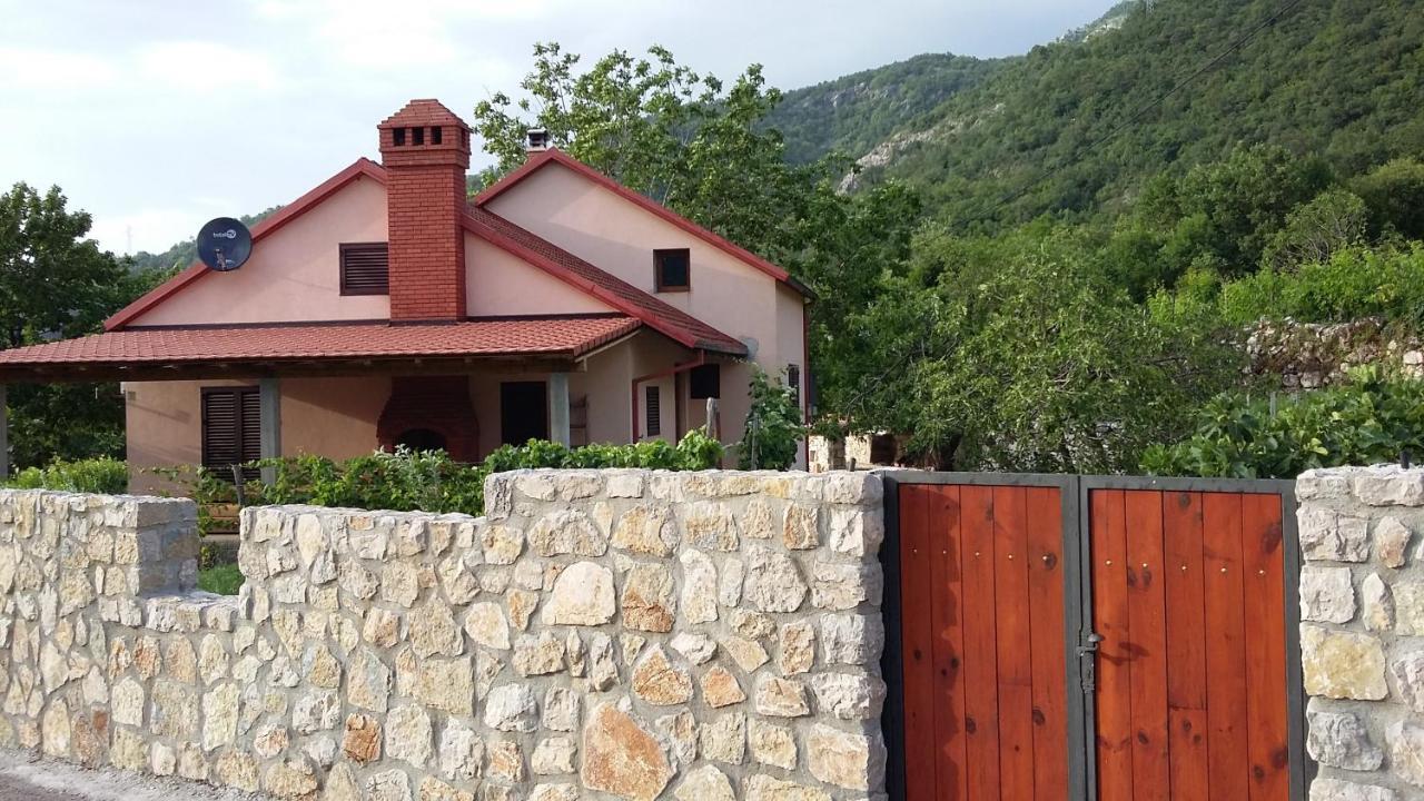 Vila Pegaz Virpazar Buitenkant foto